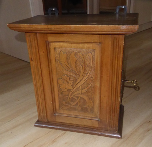 Art nouveau del - nouveau, pensile