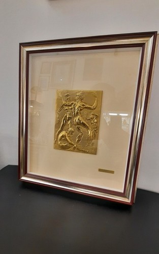Bassorilievo bronzo dorato - in,