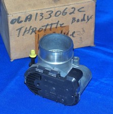NOS OEM! Corpo Farfallato