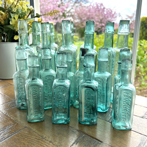 Aqua green vintage glass - aqua,