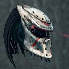 IL CASCO PREDATOR MASCHERA