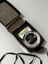 Gossen Lunasix 3  and Case