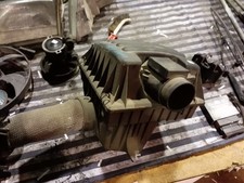 9202570 Filtro aria compl.  OPEL OMEGA (V94) 2.0 16V Ber. 4p/b/1998cc. 546857