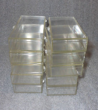 Lotto 10 contenitori in plastica nuovi mai usati 2 x 4 3/4 pollici con coperchio incernierato