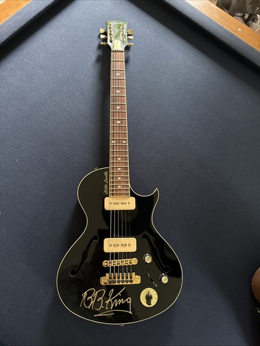 Gibson little lucille - gibson, signed