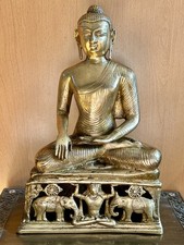 Statua di Buddha in