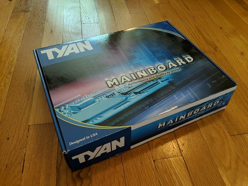 Tyan s8010 amd opteron 4376he - s8010,