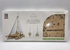 UGears Trimarano Merihobus