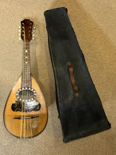 Mandolino antico involucro