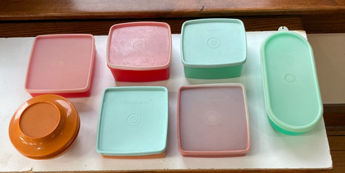Seven pieces vintage - seven,