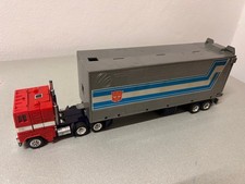 Vintage Transformers Optimus