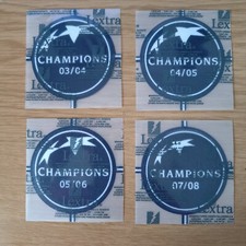 Distintivo toppa calcio vincitori Champions League ferro su Barcellona Manchester affrancatura