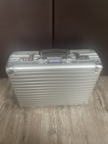 Rimowa classic flight atache - rimowa,