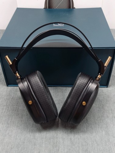 Shanling hw600 cuffie - over, ear