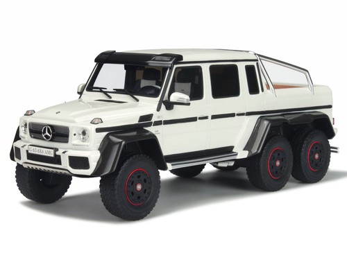 Mercedes benz 63 amg - 1/18,