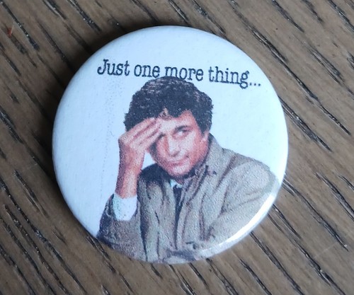 Columbo peter falk button pin - falk,