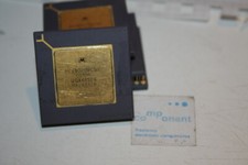 MC68020RC16E MOTOROLA MC68302 Multiprotocol Process CPU EC000 Micro-1Pcs(SC-15)