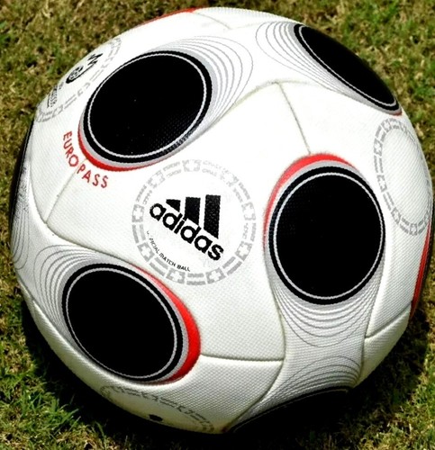 Adidas uefa euro pass - euro,