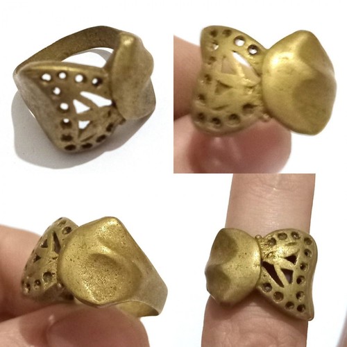 Anello antico bronzo antico