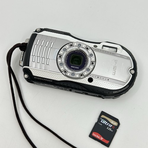 Fotocamera digitale compatta