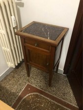 Coppia comodini antichi con