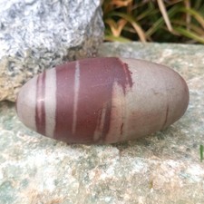 Shiva Lingam Narmada Fiume