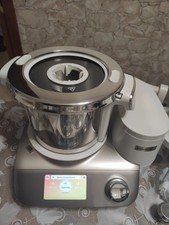 Robot da cucina kenwood cookeasy + usato poco, pari al nuovo.