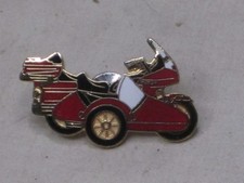 moto d'epoca Honda con lato