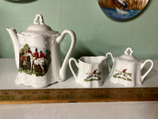 Cacciatore teiera porcellana e panna e zucchero con coperchio inglese con cavalli