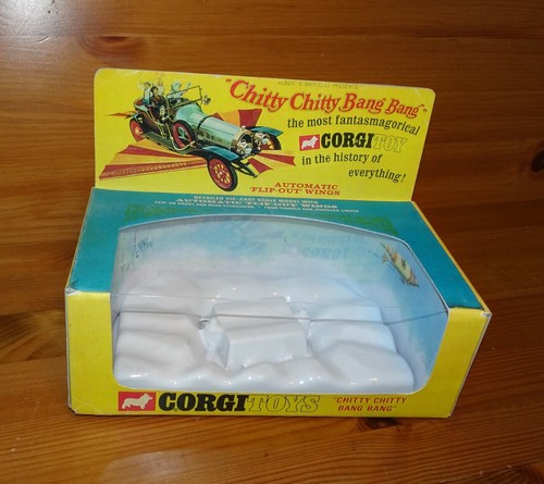 Corgi 266 chitty bang - corgi,