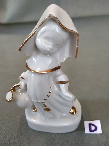 Statuetta porcellana suora - statuetta,