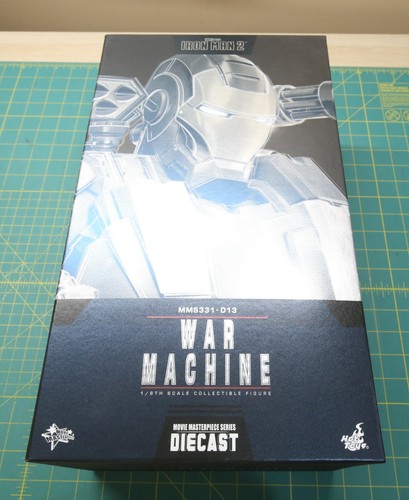 Hot toys mms331 d13 - hot, macchina