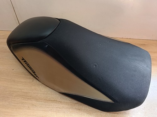 Une selle siege - une, pilote