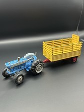 R536 Corgi Toys Tracteur Ford