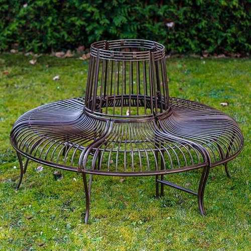 Antique style garden tree