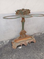 PORTAOMBRELLI GHISA LAVORATA CON UVA E TESTINE - PROVENZALE 1940 - LACCATO VERDE