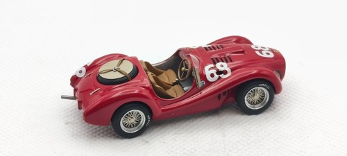 Model ferrari 225 - mg,