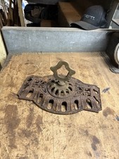 Antica rara stufa a legna da