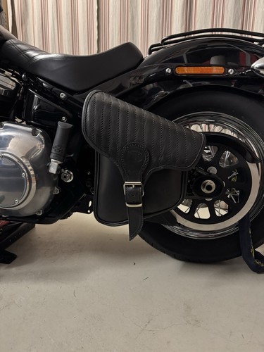 Borsa moto cuoio - in,