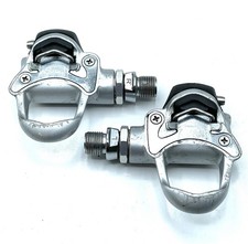 Pedali senza clip per bici da