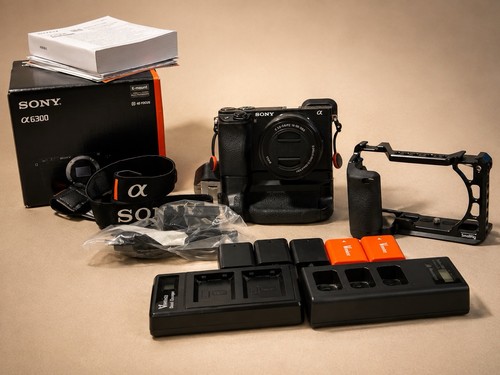 Sony alpha a6300 24mp - alpha, +