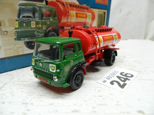 Corgi bedford 4 - tk, ruote