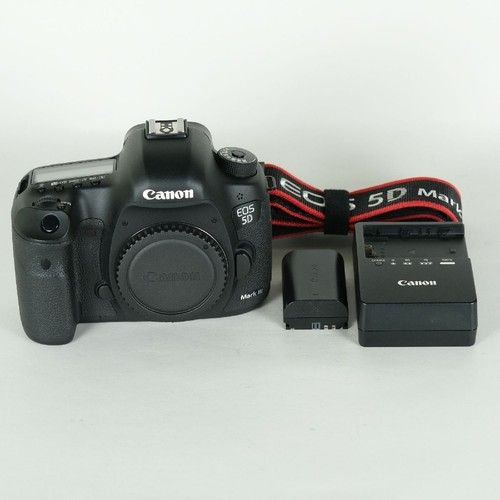 Canon eos mark iii - 5d,