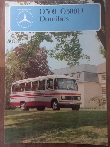 Catalogo brochure depliant