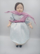 bambola di porcellana da