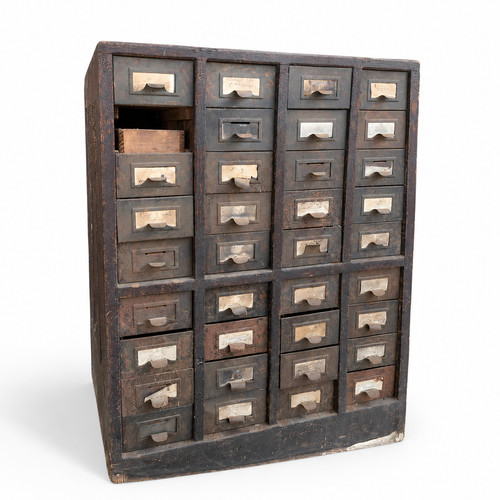 Armadio catalogo carte