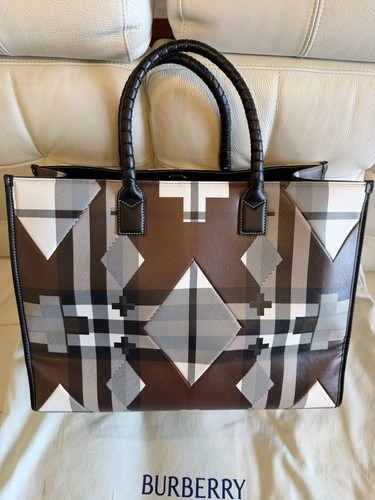 Burberry geometric check dark - geometric,