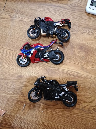 Lotto moto honda maisto - honda,