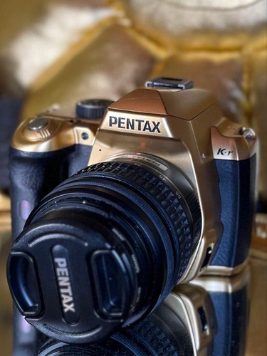 Rara fotocamera reflex