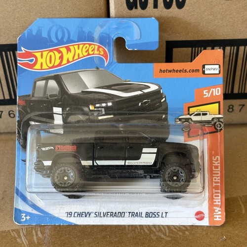 Hot wheels chevy silverado - hot,